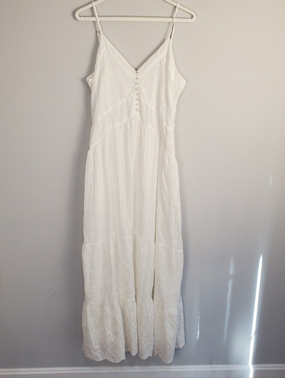 SUNDANCE Catalog NWT Arezzo Eyelet Embroidered Maxi Dress in White Size Medium